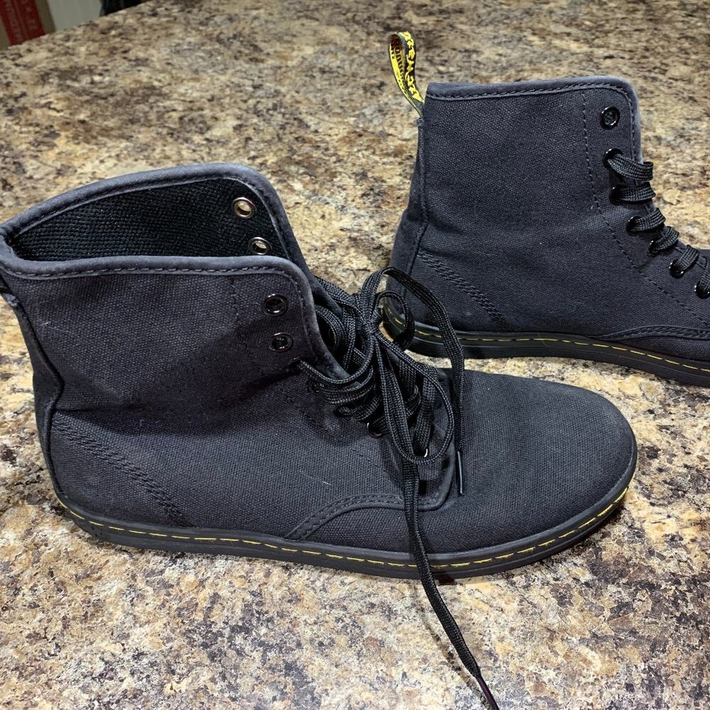 Black Air Watt boots in a size 8/shoe/boot